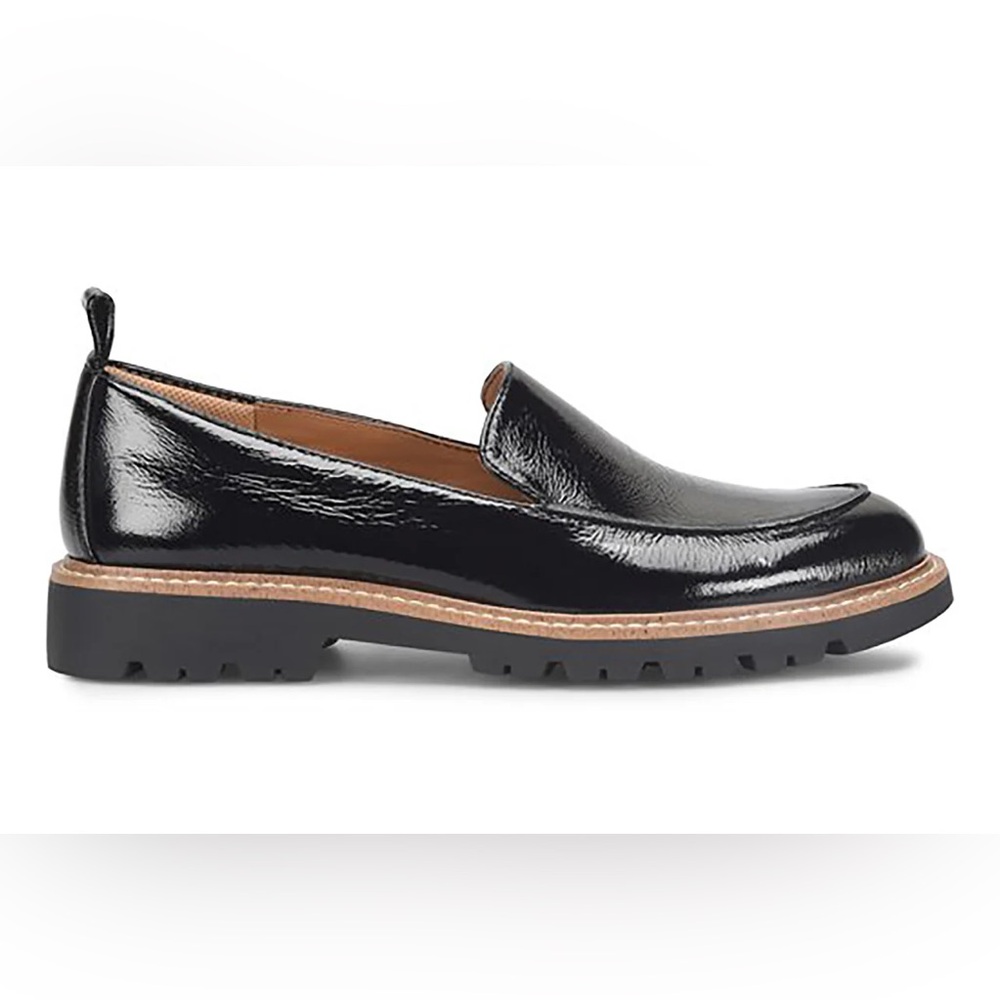 🖤 NWT! Comfortiva Align Genuine Patent Leather Loafers